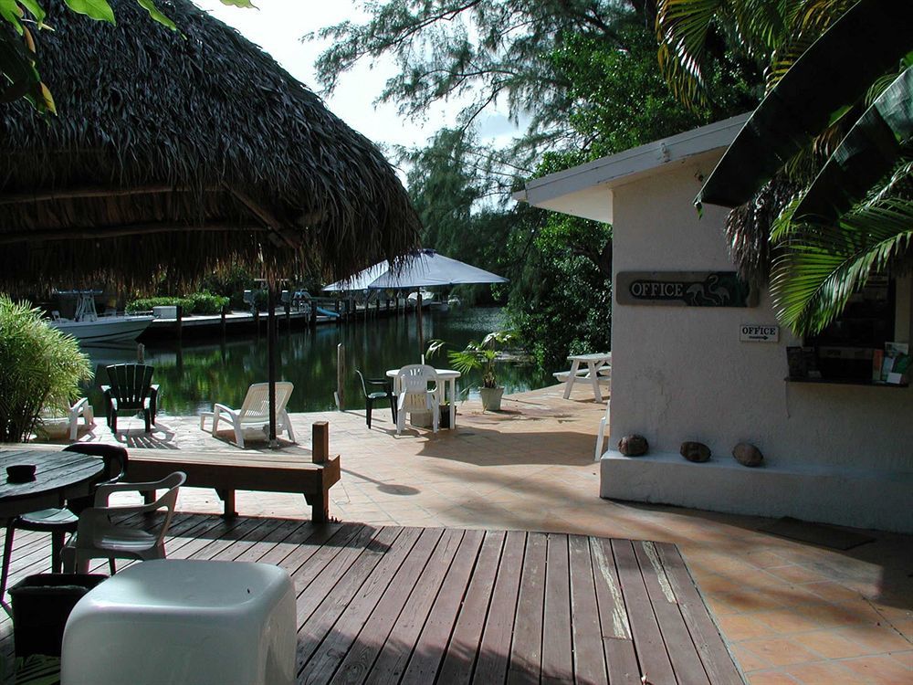 Conch On Inn Motel Tavernier Экстерьер фото