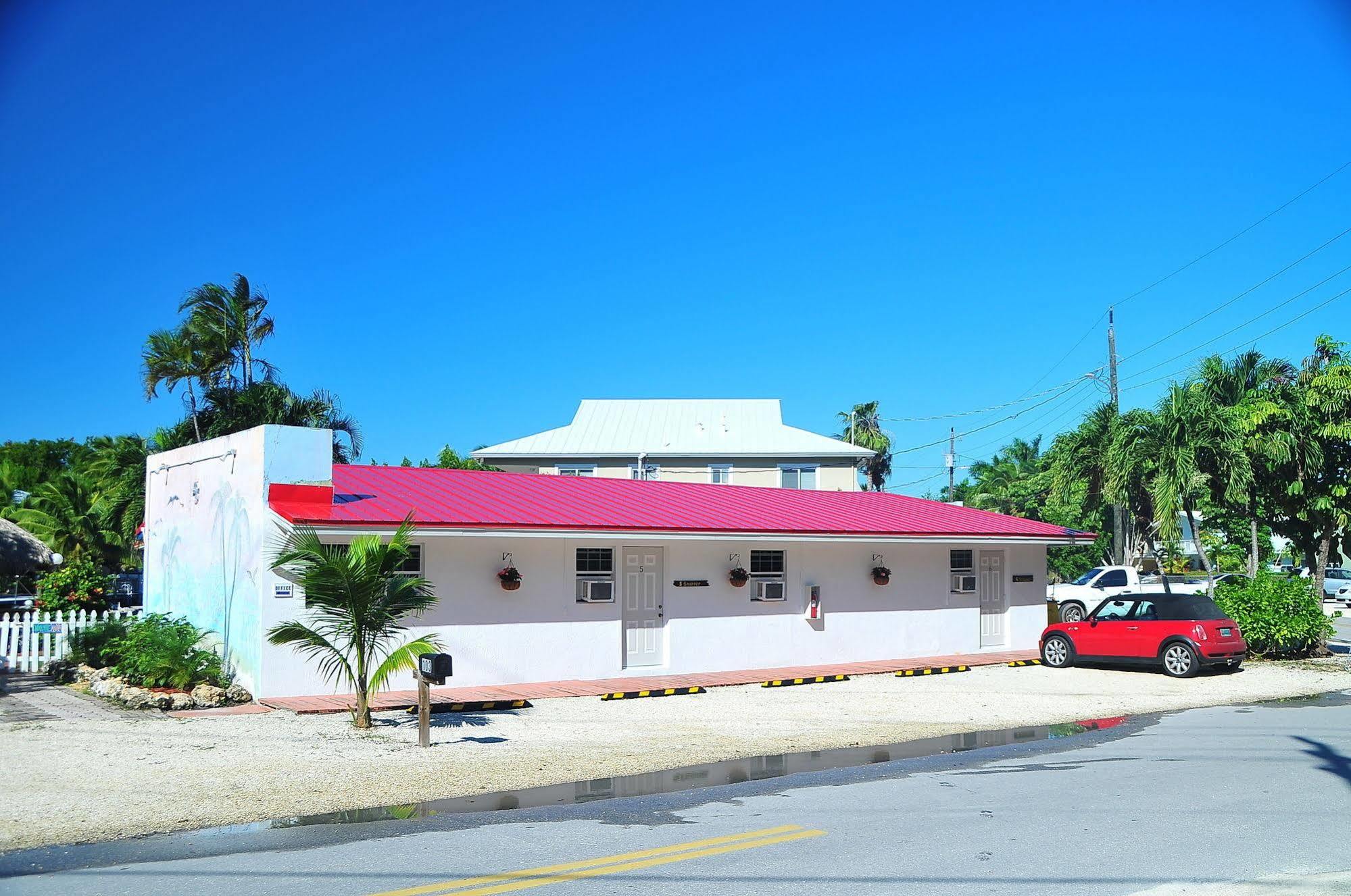 Conch On Inn Motel Tavernier Экстерьер фото