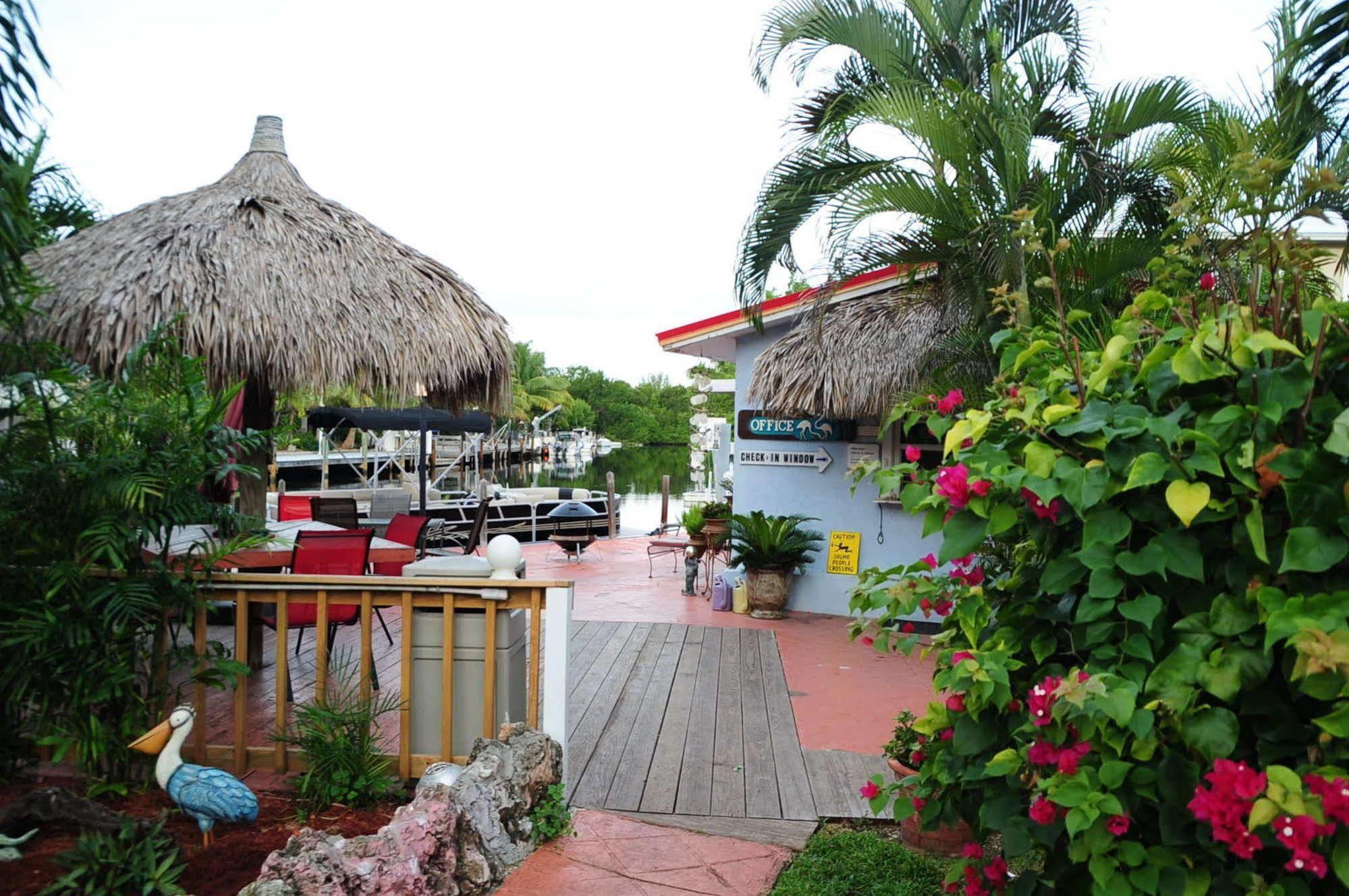 Conch On Inn Motel Tavernier Экстерьер фото
